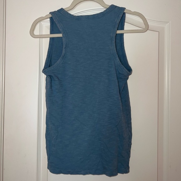 Light blue tank top - Picture 2 of 3